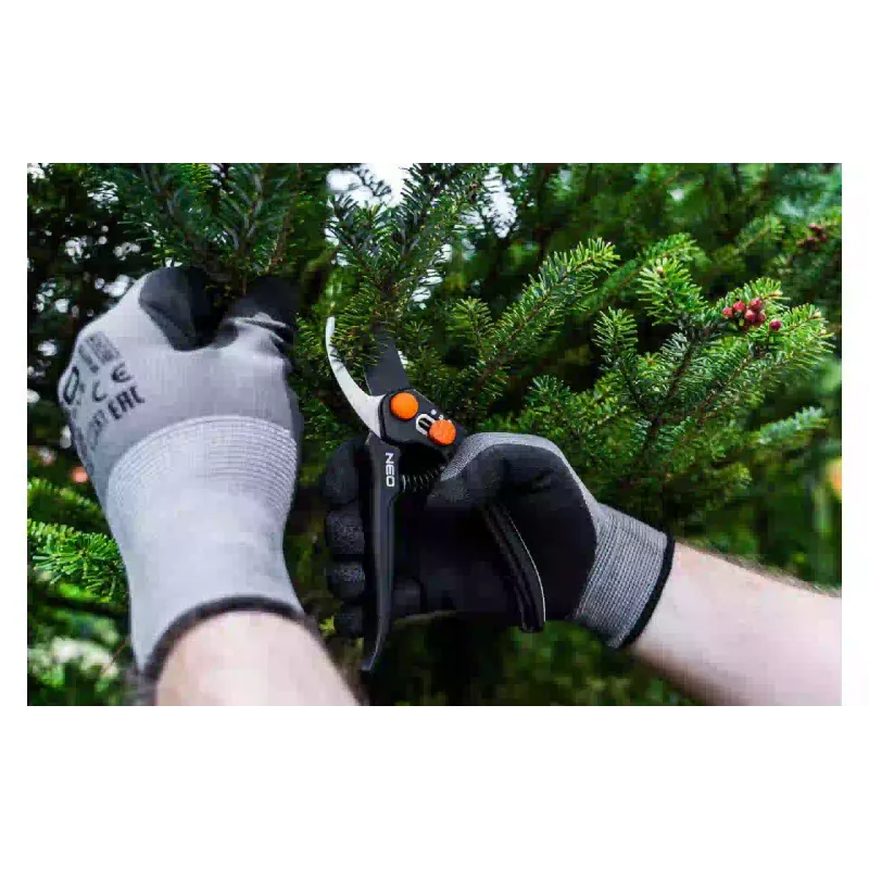 Škarje za obrezovanje Neo Tools (15-200)