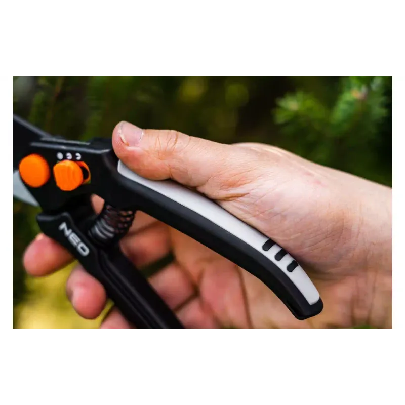 Škarje za obrezovanje Neo Tools (15-200)