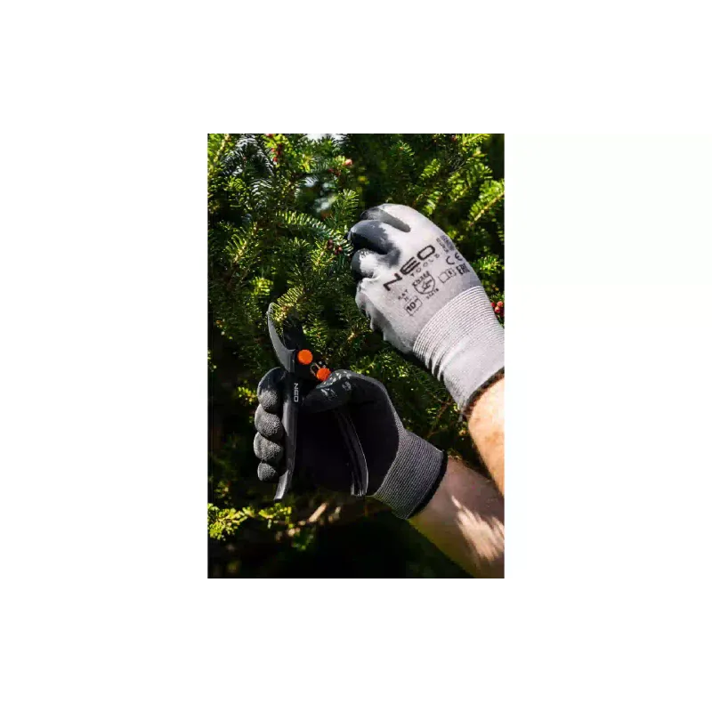 Škarje za obrezovanje Neo Tools (15-200)