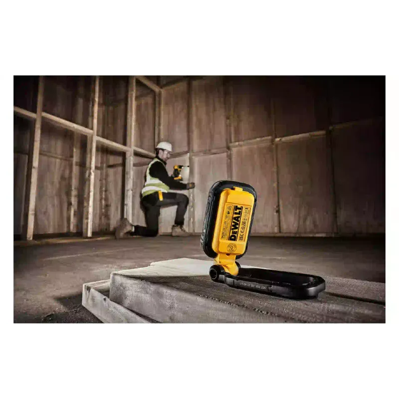 Ліхтар DeWALT (DCL182)