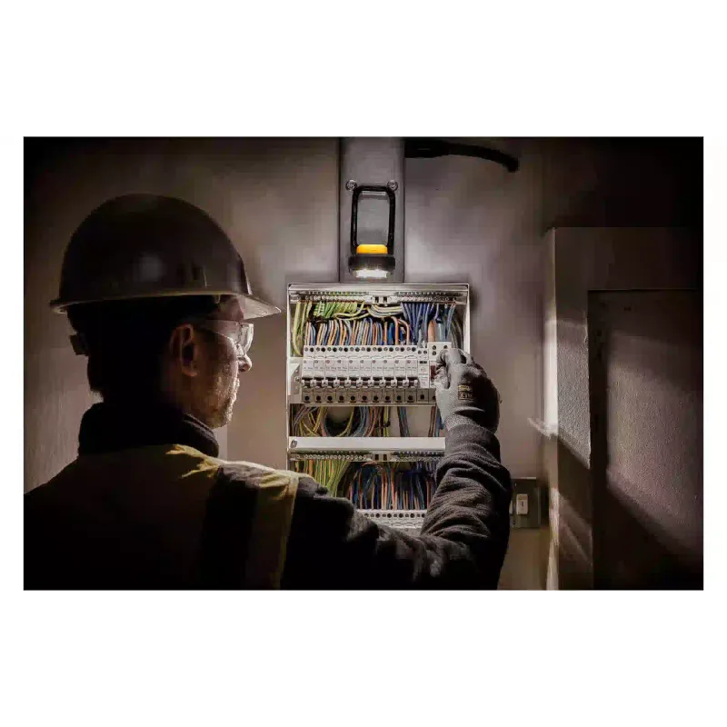 Ліхтар DeWALT (DCL182)