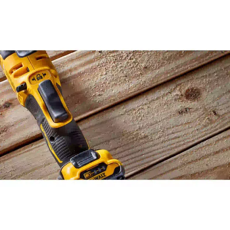 Многофункциональный инструмент DeWALT (DCS353D2)