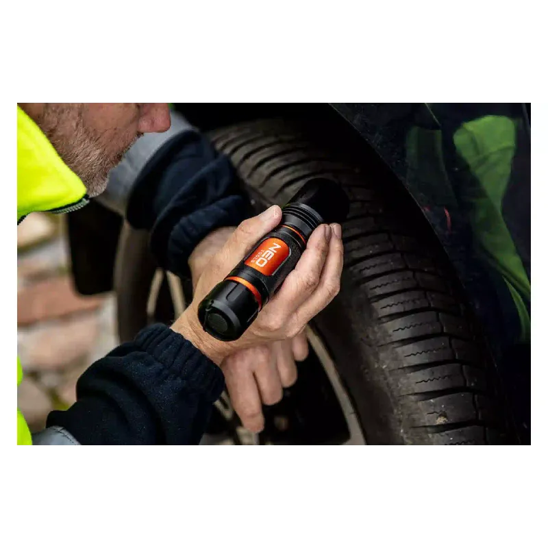 Lanterna Neo Tools (99-036)