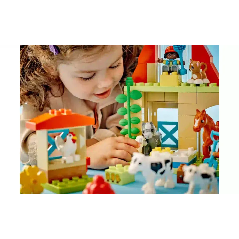 Constructor LEGO Duplo Caring for Animals at the Farm (10416)