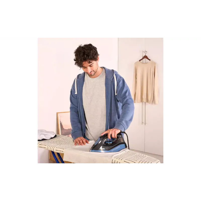 Желязо Black+Decker (BXIR2801E)
