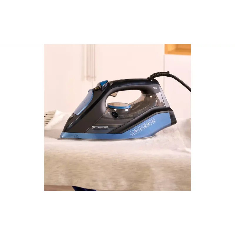 Желязо Black+Decker (BXIR2801E)
