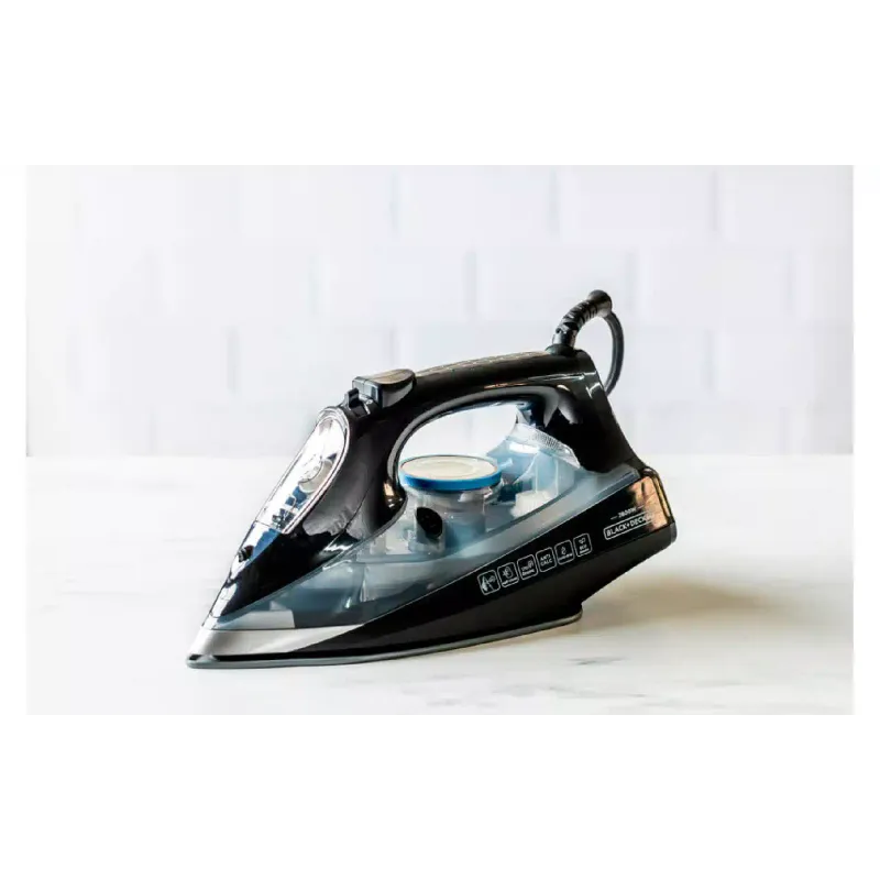 Σίδερο Black+Decker (BXIR2805E)