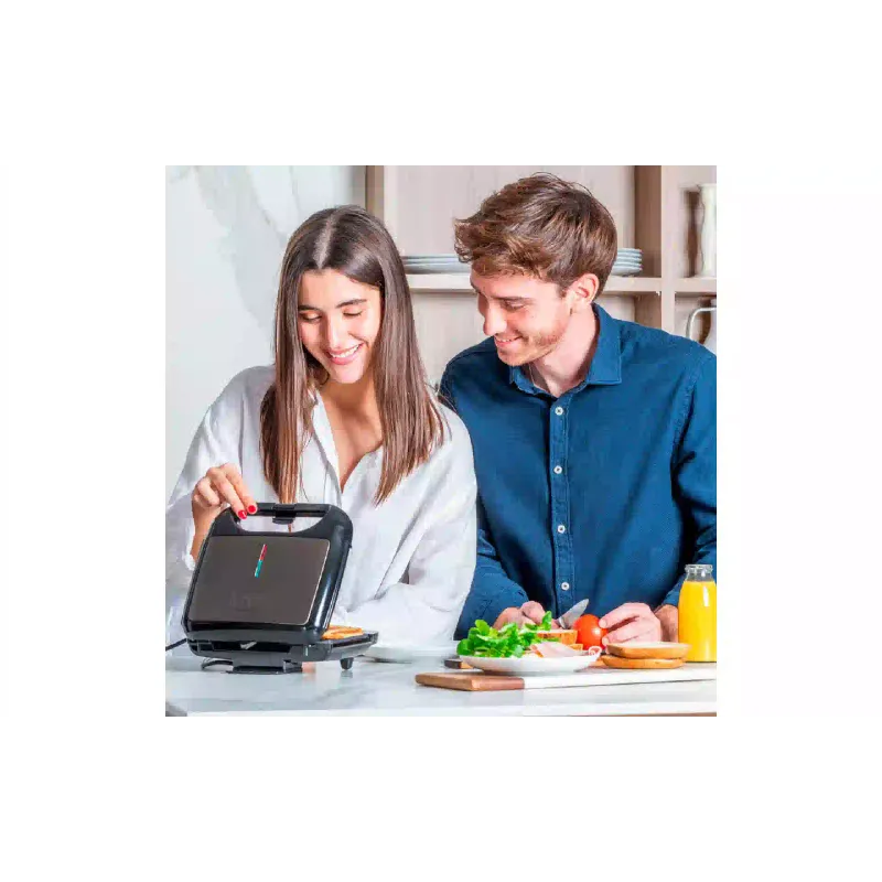 Сендвічмейкер Black+Decker (BXSA753E), 750 Вт