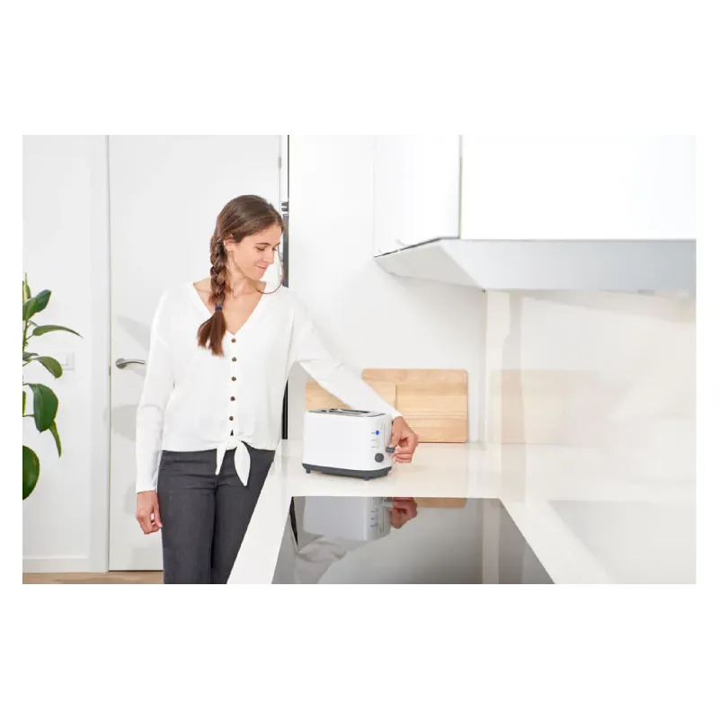Тостер Black+Decker, 820 Вт (BXTOA820E)