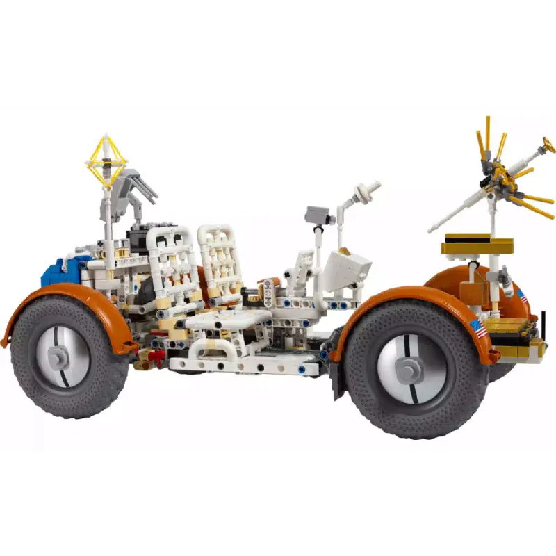 Konstruktor LEGO Technic NASA Apollo Lunar Roving Vehicle - LRV (42182)