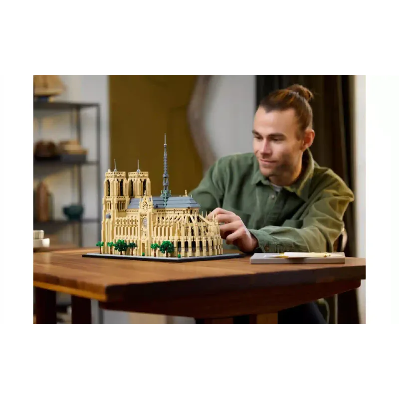 Konstruktőr LEGO Architecture Notre-Dame de Paris (21061)