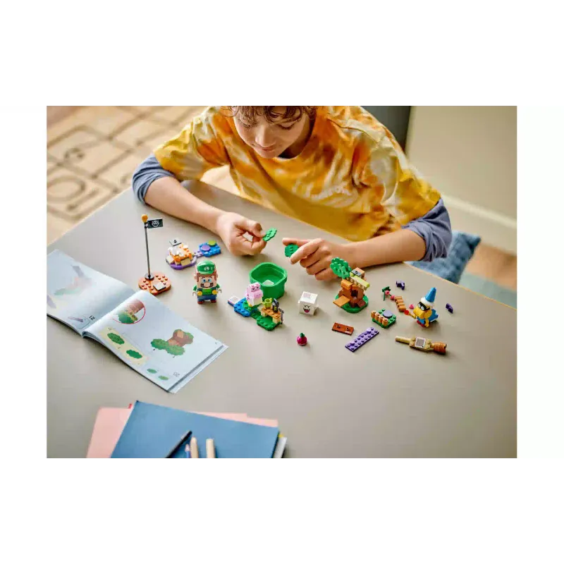 Konstruktor LEGO Super Mario Adventures with Interactive Luigi (71440)