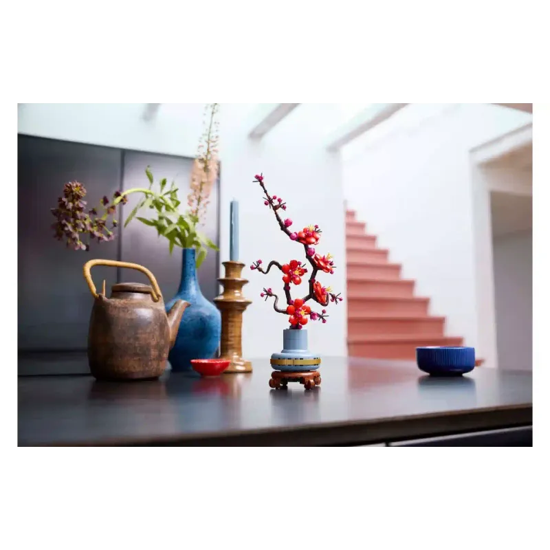 Konstruktor LEGO Icons Plum Blossom (10369)