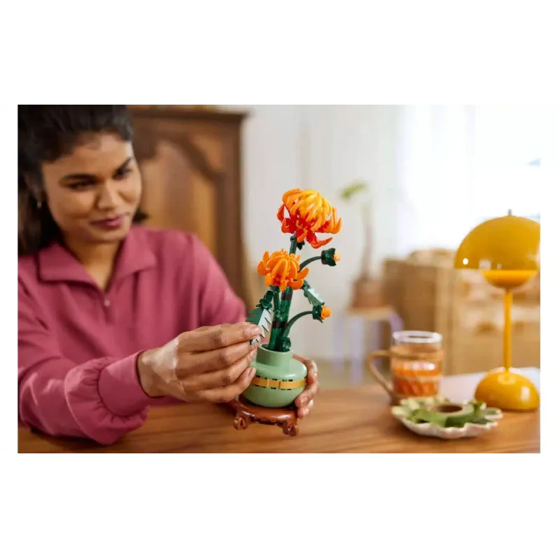 Konstruktor LEGO Icons Chrysanthemum (10368)