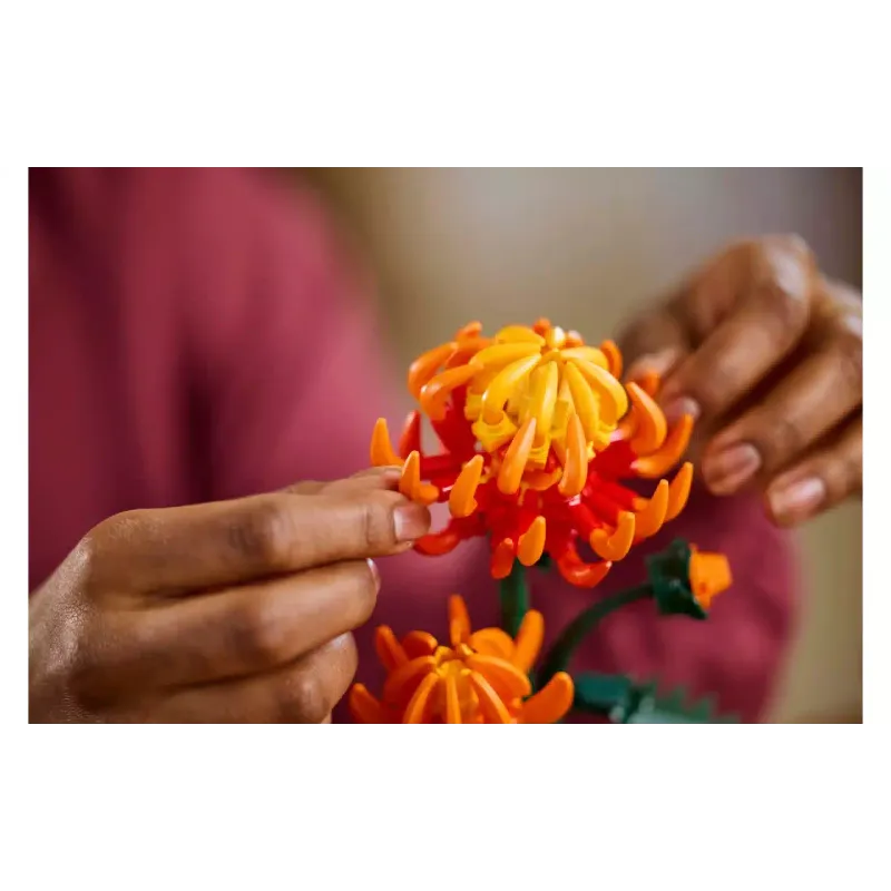 Konstruktor LEGO Icons Chrysanthemum (10368)