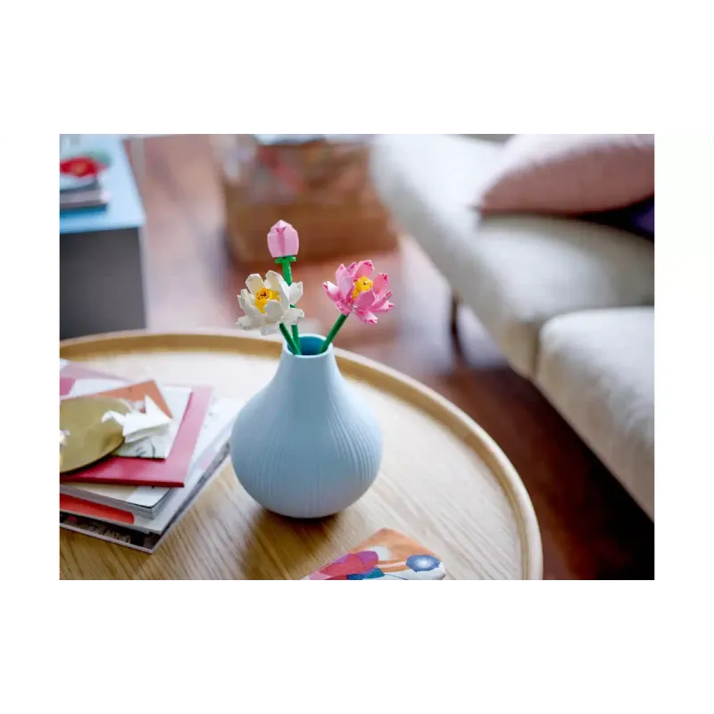 Konstruktor LEGO Botanicals Lotus Flowers (40647)