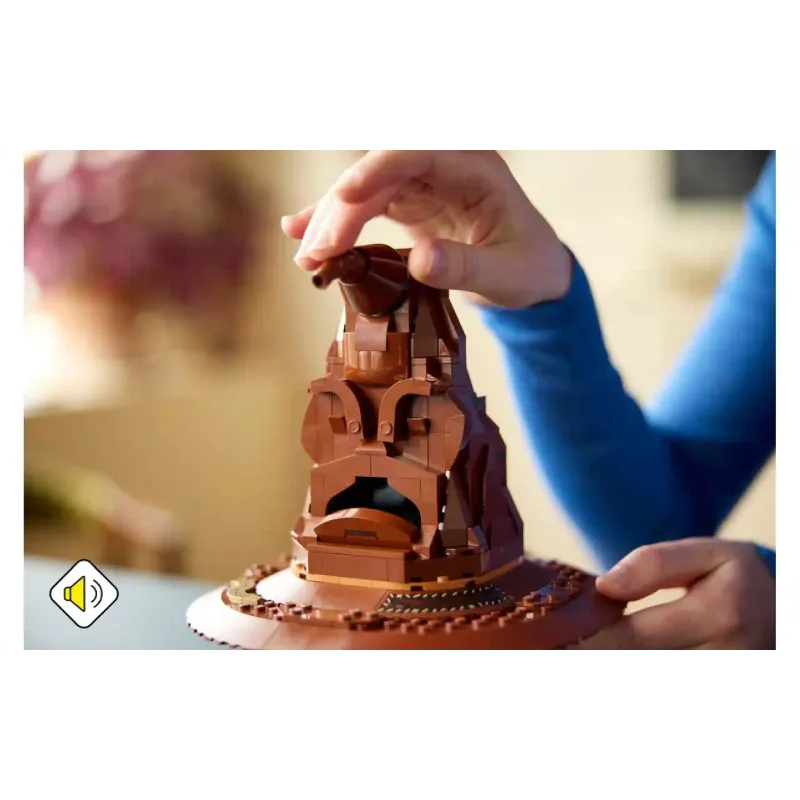 Konstruktor LEGO Harry Potter Talking Sorting Hat (76429)