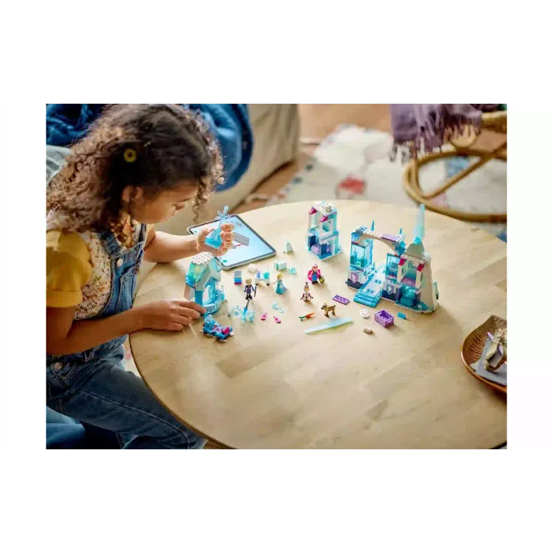 Constructor LEGO Disney Frozen Elsa's Ice Palace (43244)