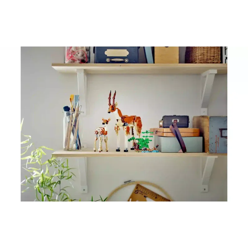 Κατασκευαστής LEGO Creator 3-in-1 Wild Safari Animals (31150)