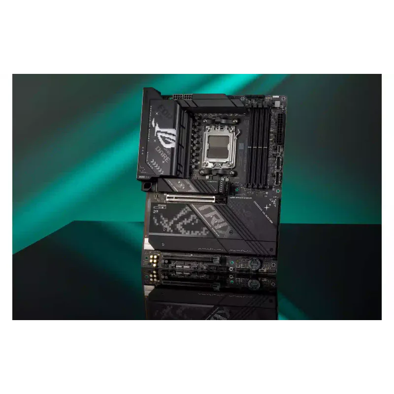 اللوحة الأم Asus ROG Strix Gaming X870-F (90MB1IV0-M0EAY0)