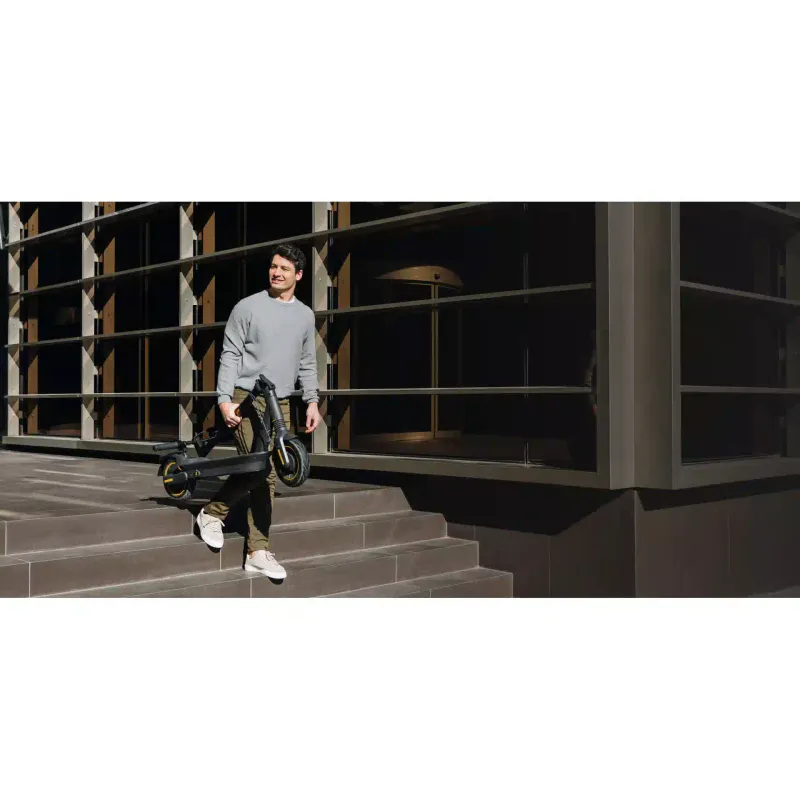Електросамокат Segway Max G2 E (AA.05.15.01.0003), Black