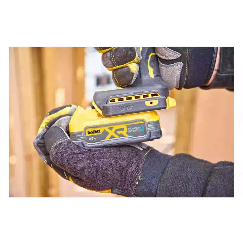 Impact screwdriver DeWALT (DCF870N)