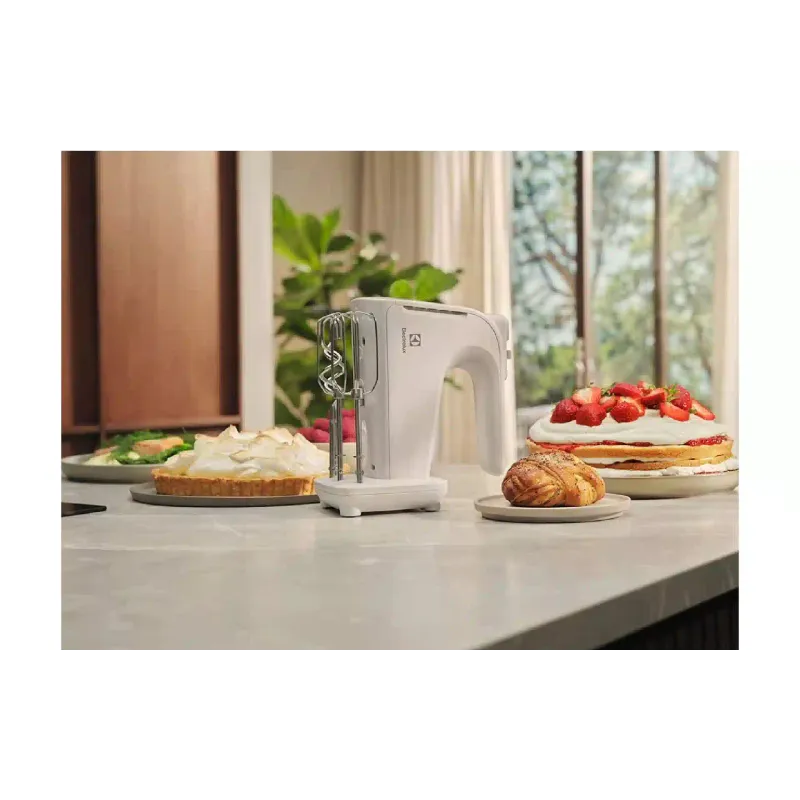 Міксер ручний Electrolux (EHM4W)