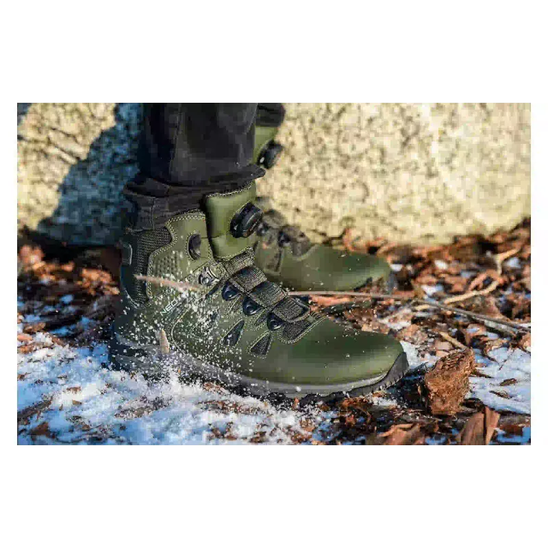 Botas de media caña de trabajo Neo Tools (82-751-41)