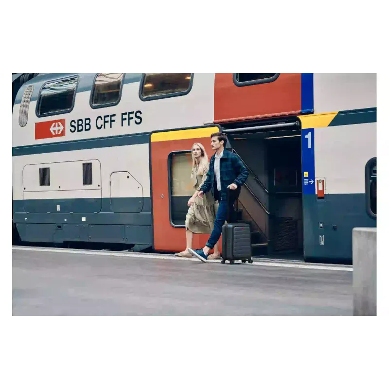 Bőrönd Wenger Syntry, Black (610163)