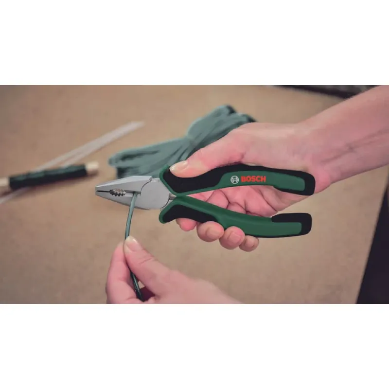 مجموعة أدوات Bosch (1.600.A02.BY3)