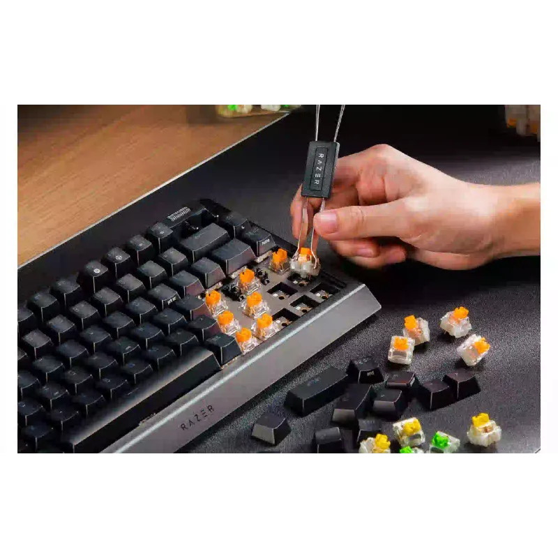 Mechanische Tastatur Razer BlackWidow V4, Black (RZ03-05000100-R3M1)