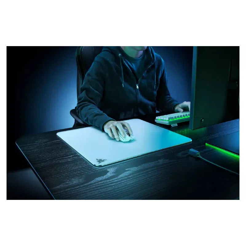Playing surface Razer, White (RZ02-04890200-R3M1)