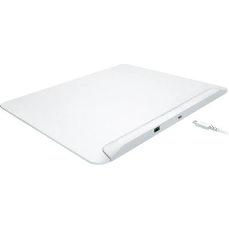 Игровая поверхность Razer  White (RZ02-04920200-R3M1)