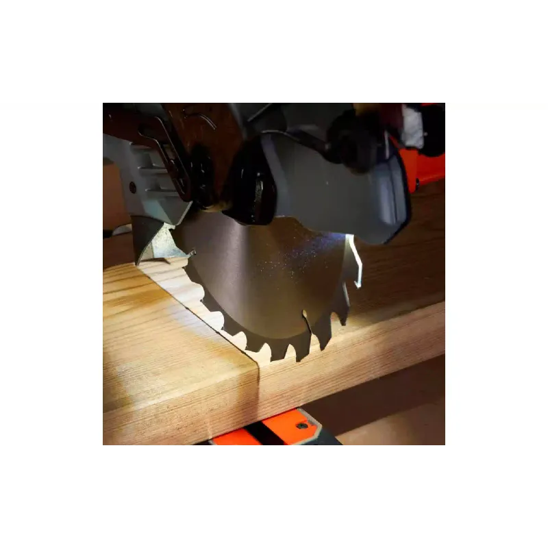 Митра трион Black+Decker (BES702)