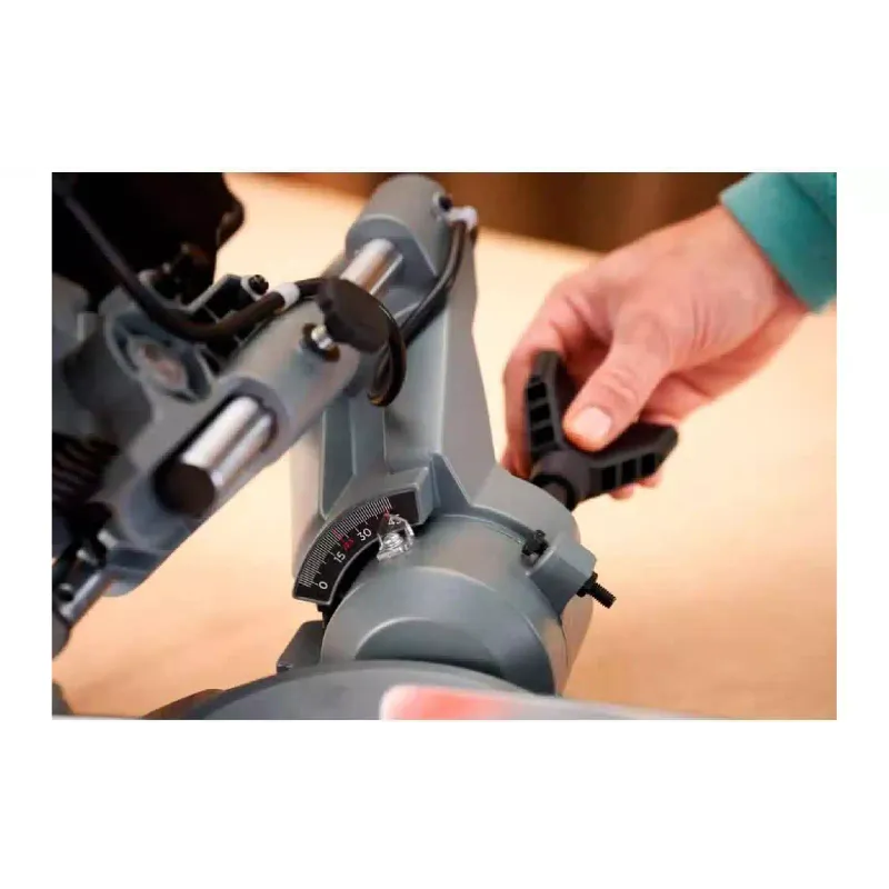 Митра трион Black+Decker (BES702)
