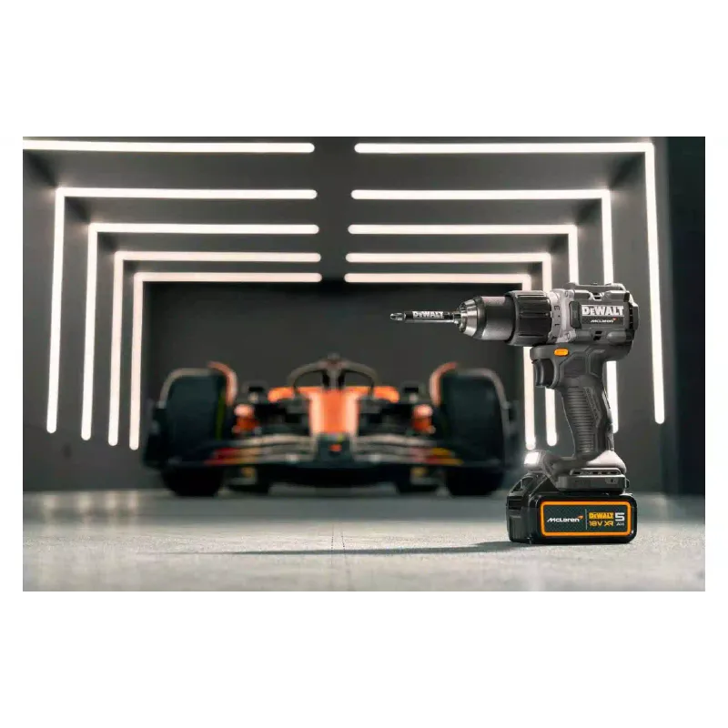 Fúró-csavarhúzó DeWALT (DCD85MP2T)