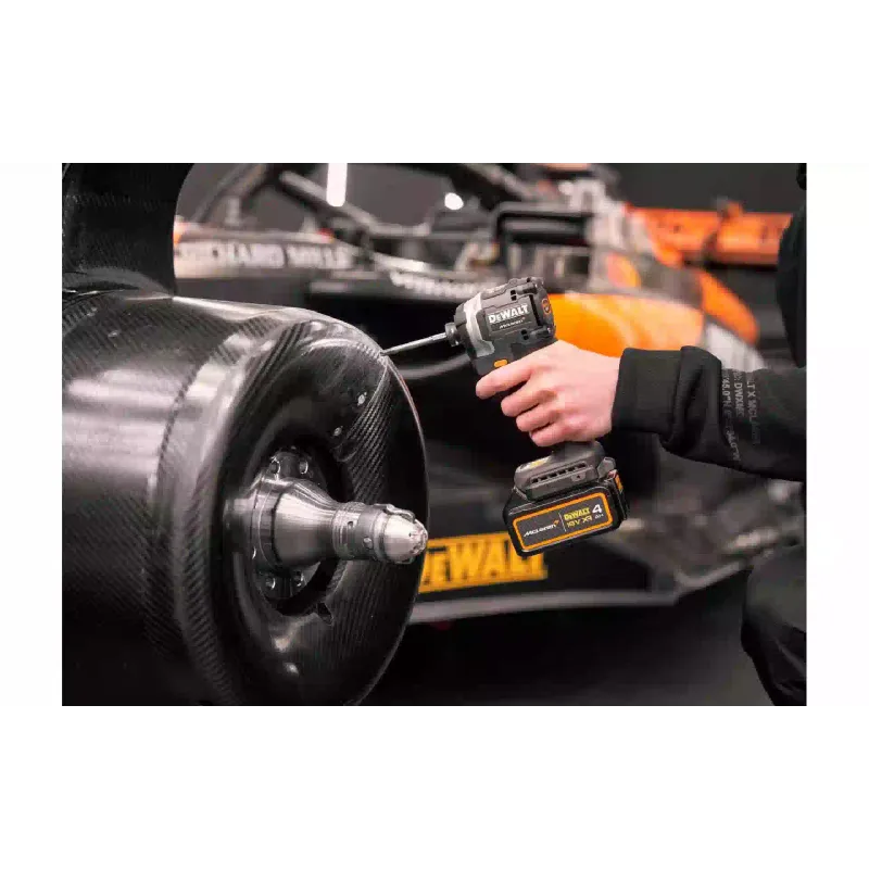 destornillador de impacto DeWALT (DCF85MM2T)