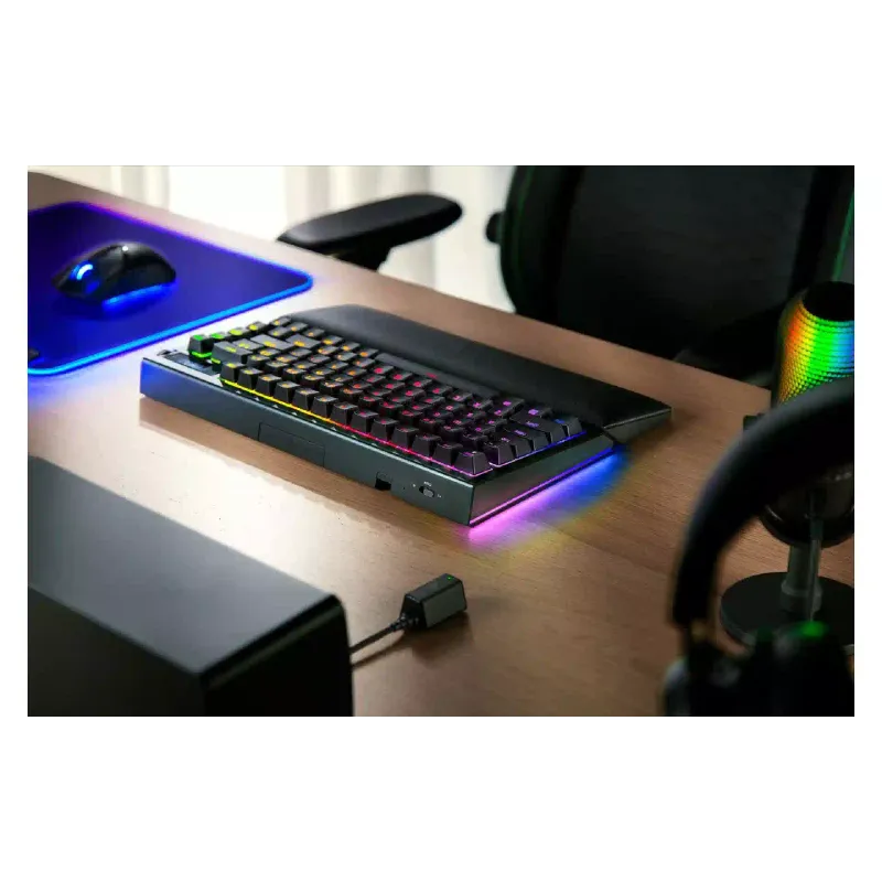 Mechanische Tastatur Razer BlackWidow V4 Pro, Black (RZ03-05130100-R3M1)