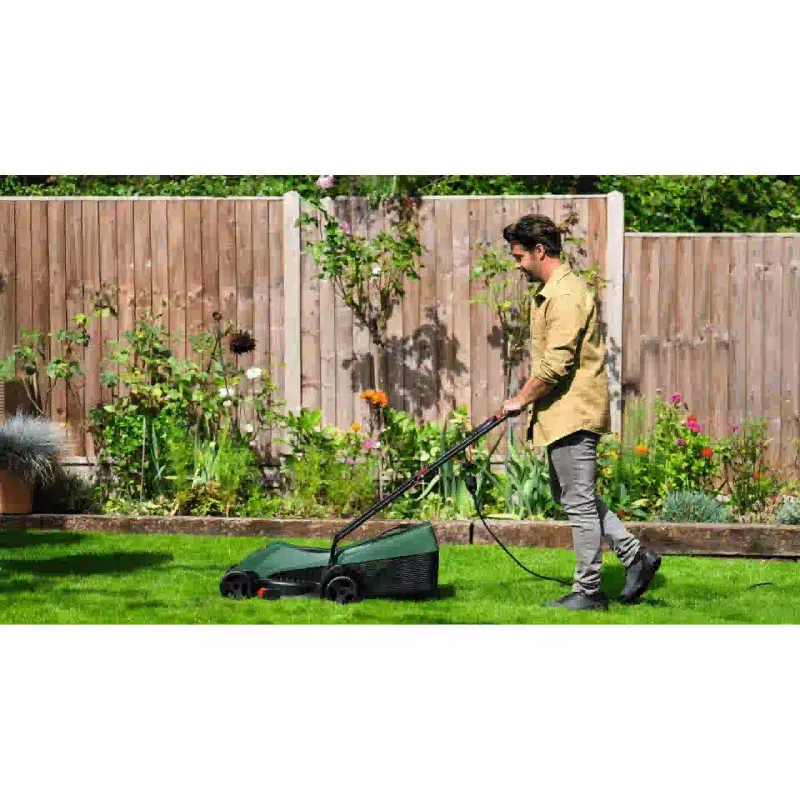 Fűnyírógép Bosch (0.600.8A6.300)