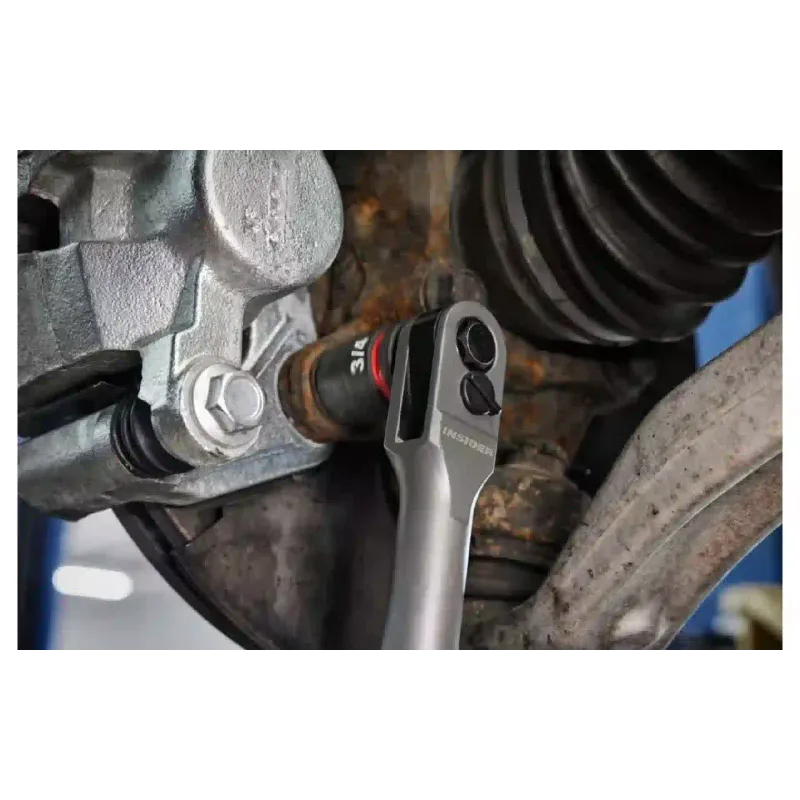 Гайковерт ударний Milwaukee (4933480756)