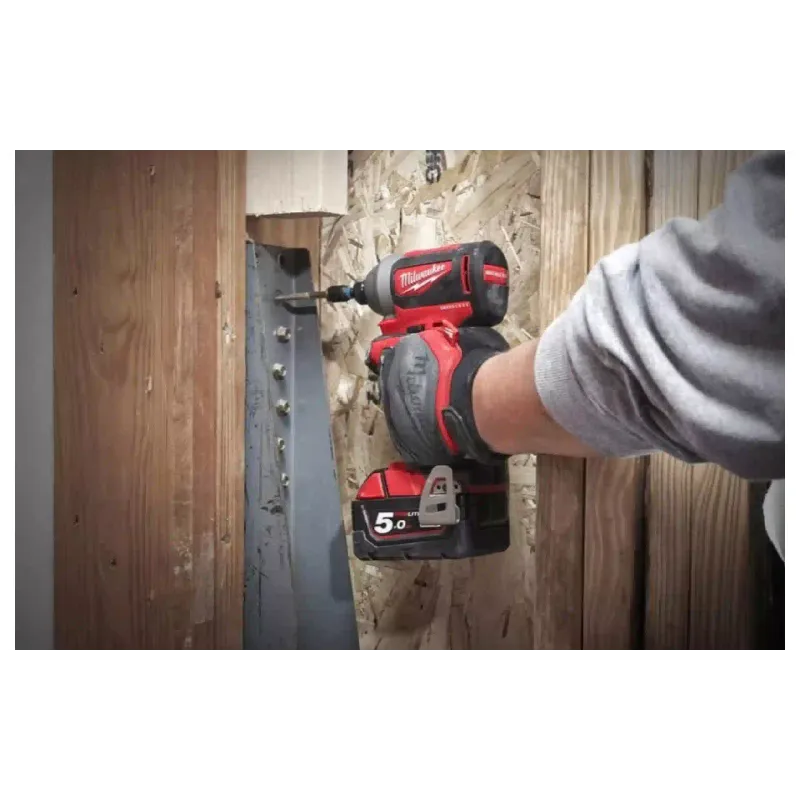 Гвинтоверт ударний Milwaukee (4933464519)