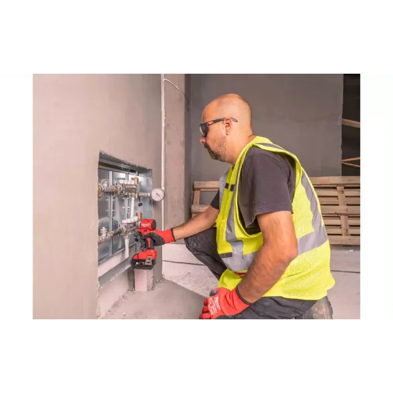 Impact screwdriver Milwaukee (4933492840)