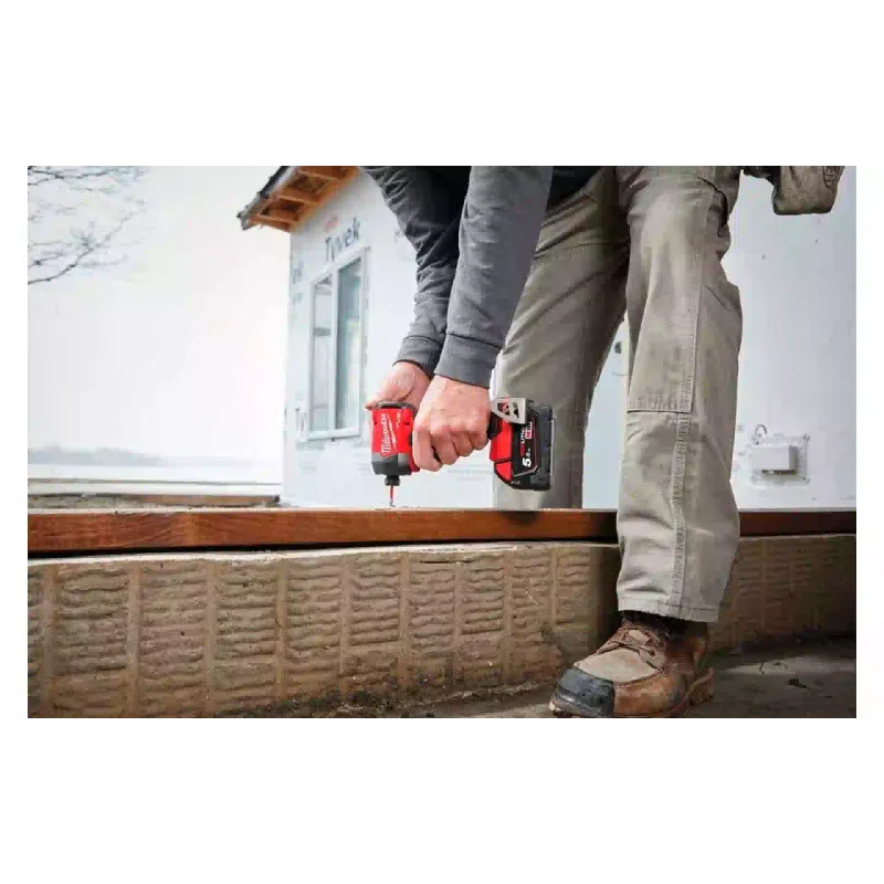 Гвинтоверт ударний Milwaukee (4933479864)