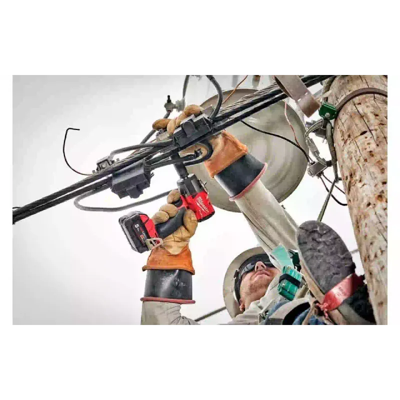 Гайковерт ударний Milwaukee (4933478450)