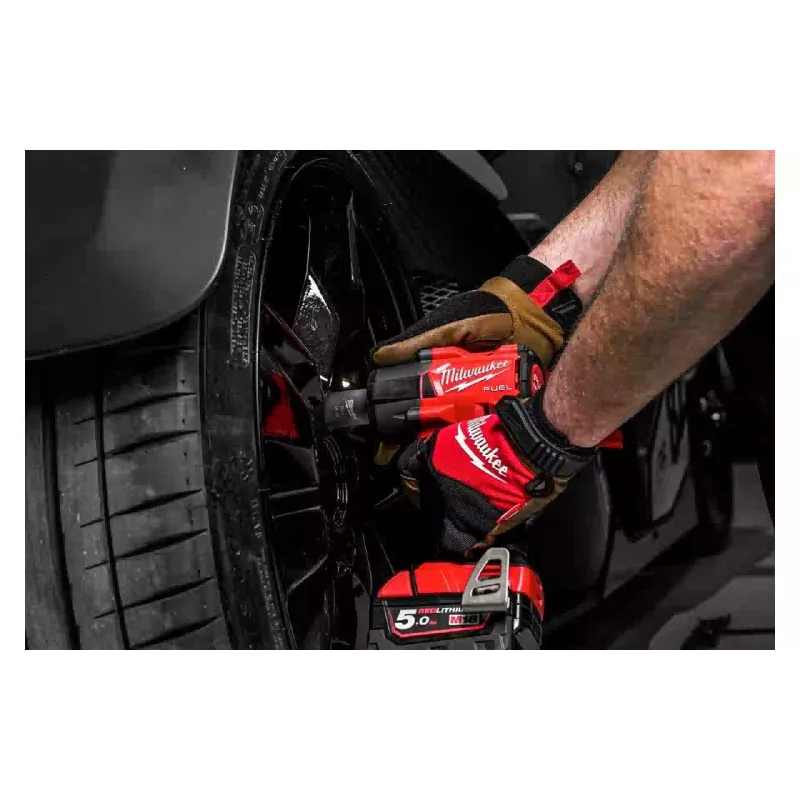 Гайковерт ударний Milwaukee (4933478450)