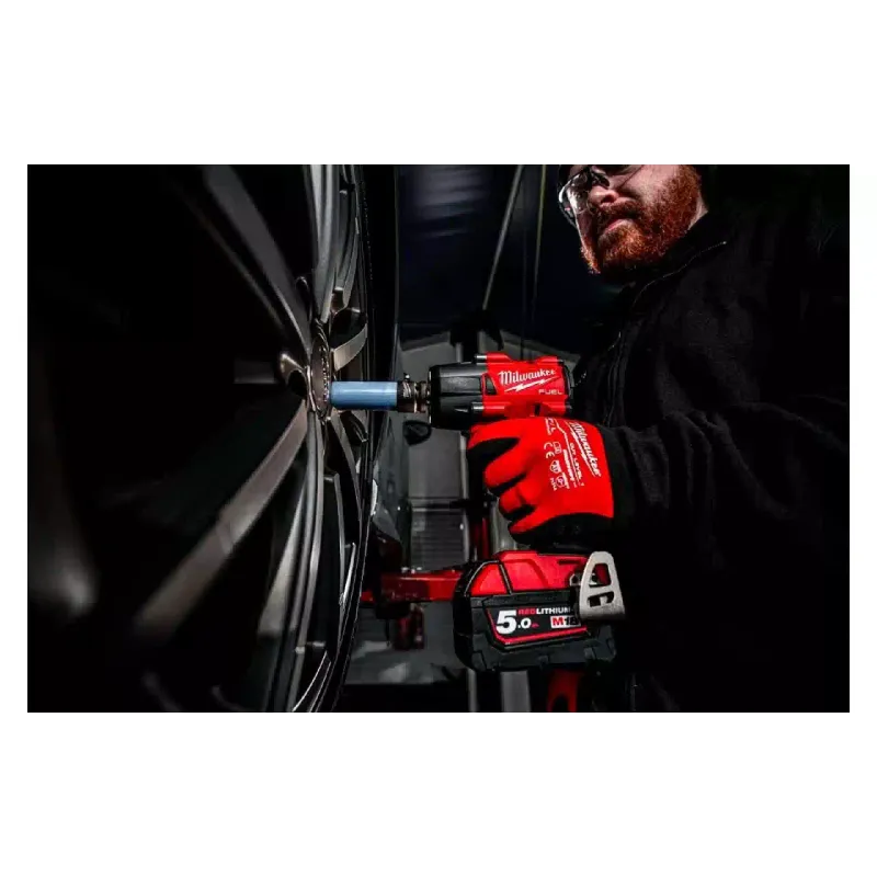 Гайковерт ударний Milwaukee (4933478450)