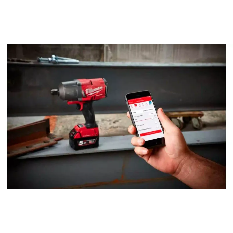 Гайковерт ударний Milwaukee (4933459730)