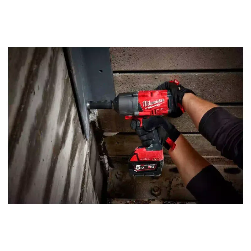 Гайковерт ударний Milwaukee (4933459730)