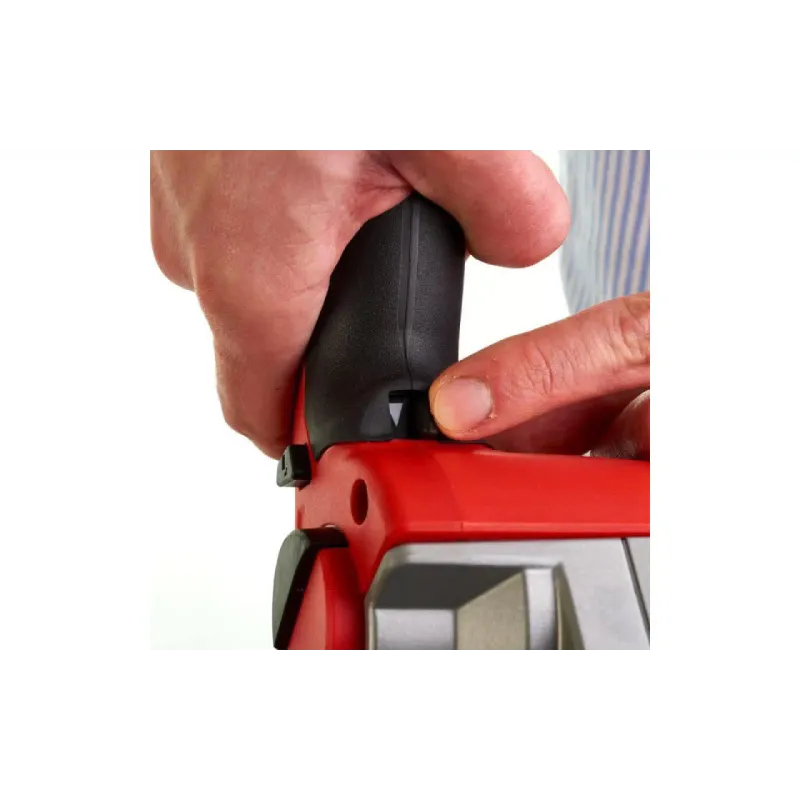 Csővágó Milwaukee (4933416550)