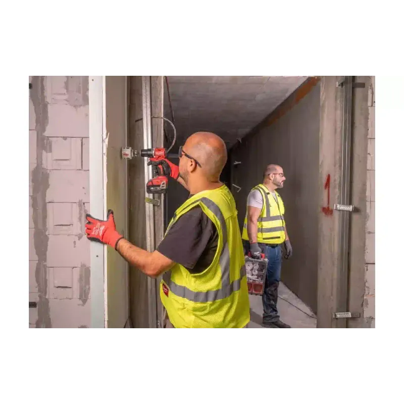 Шуруповерт-дриль Milwaukee (4933492821)